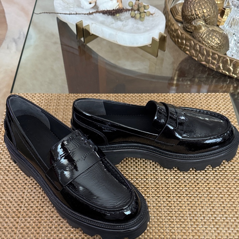 Rag & Bone Black Crackled Patent Leather Loafers EUR 39 US 9